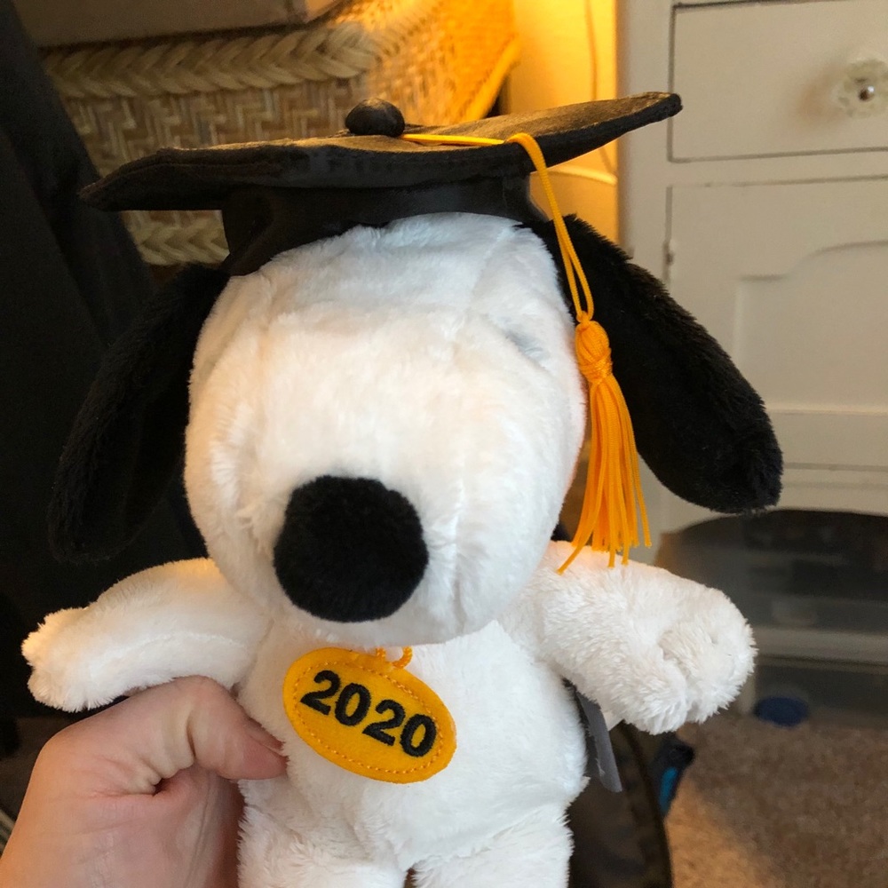 Snoopy Graduation plush 2020